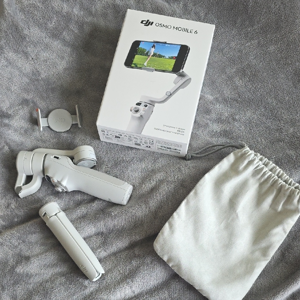 DJI Osmo Mobile 6 Gray Gimbal Stabilizer